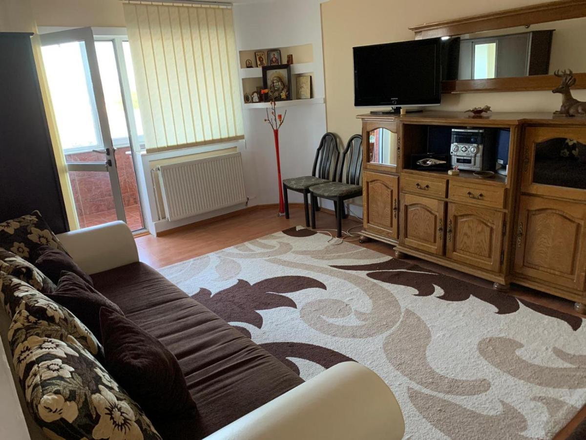 Apartament Онешти Экстерьер фото
