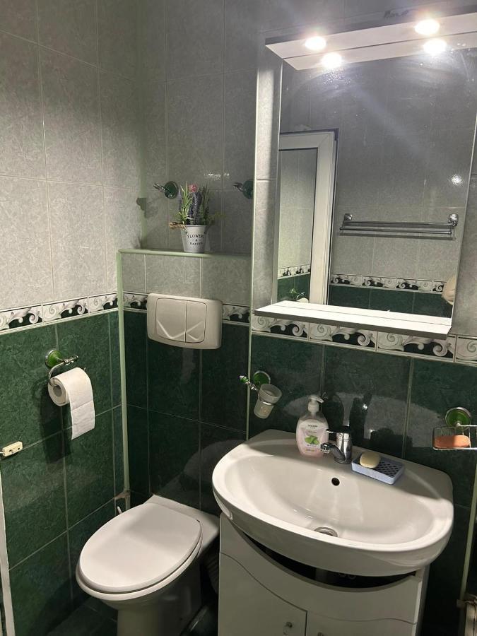 Apartament Онешти Экстерьер фото